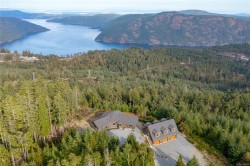 1490 Finlayson View Pl Shawnigan Lake, BC V0R 2W3