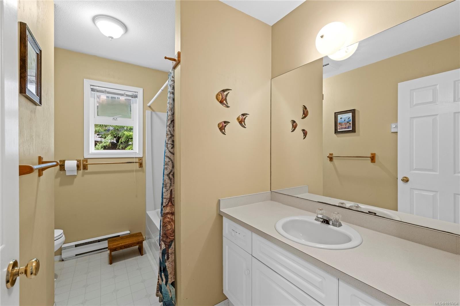 2869 Hemlock Dr, Nanoose Bay, BC