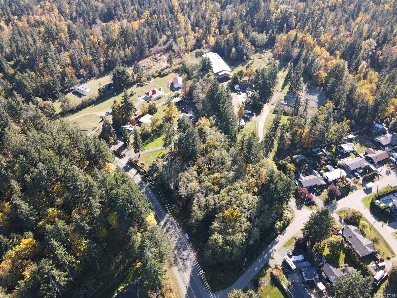 Lot 4 Island Hwy South, Royston, BC