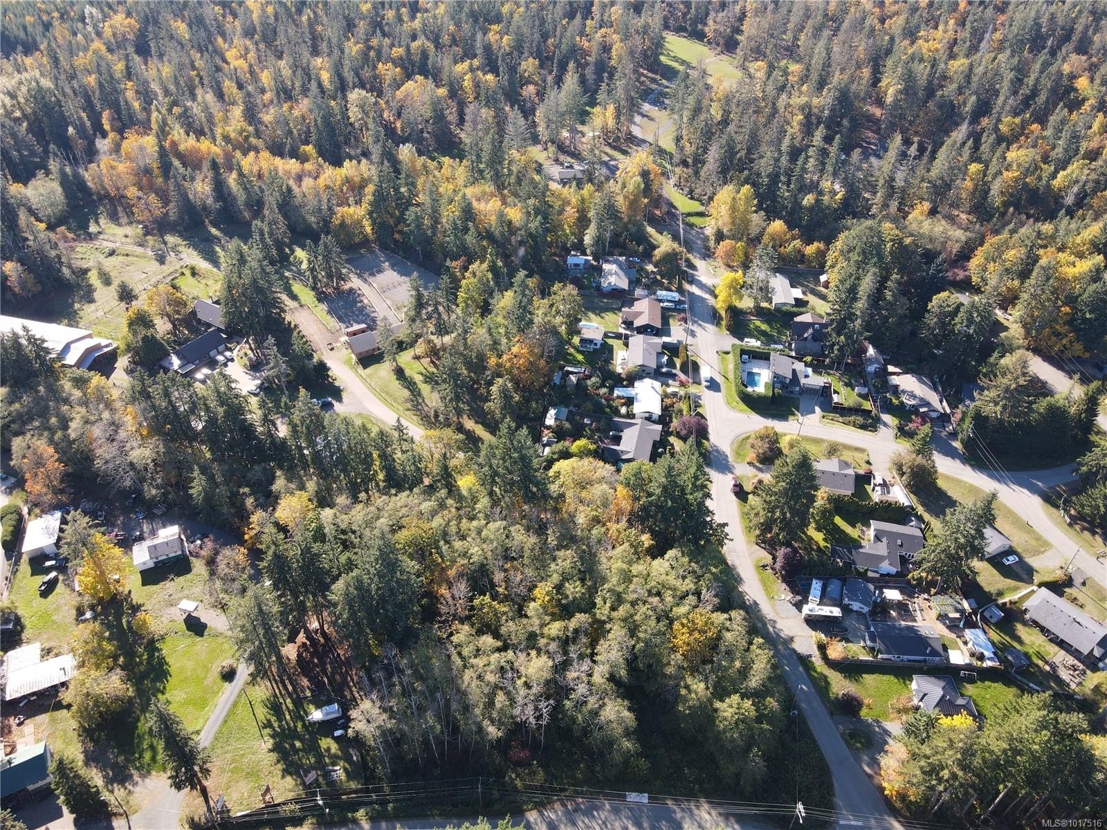 Lot 4 Island Hwy South, Royston, BC