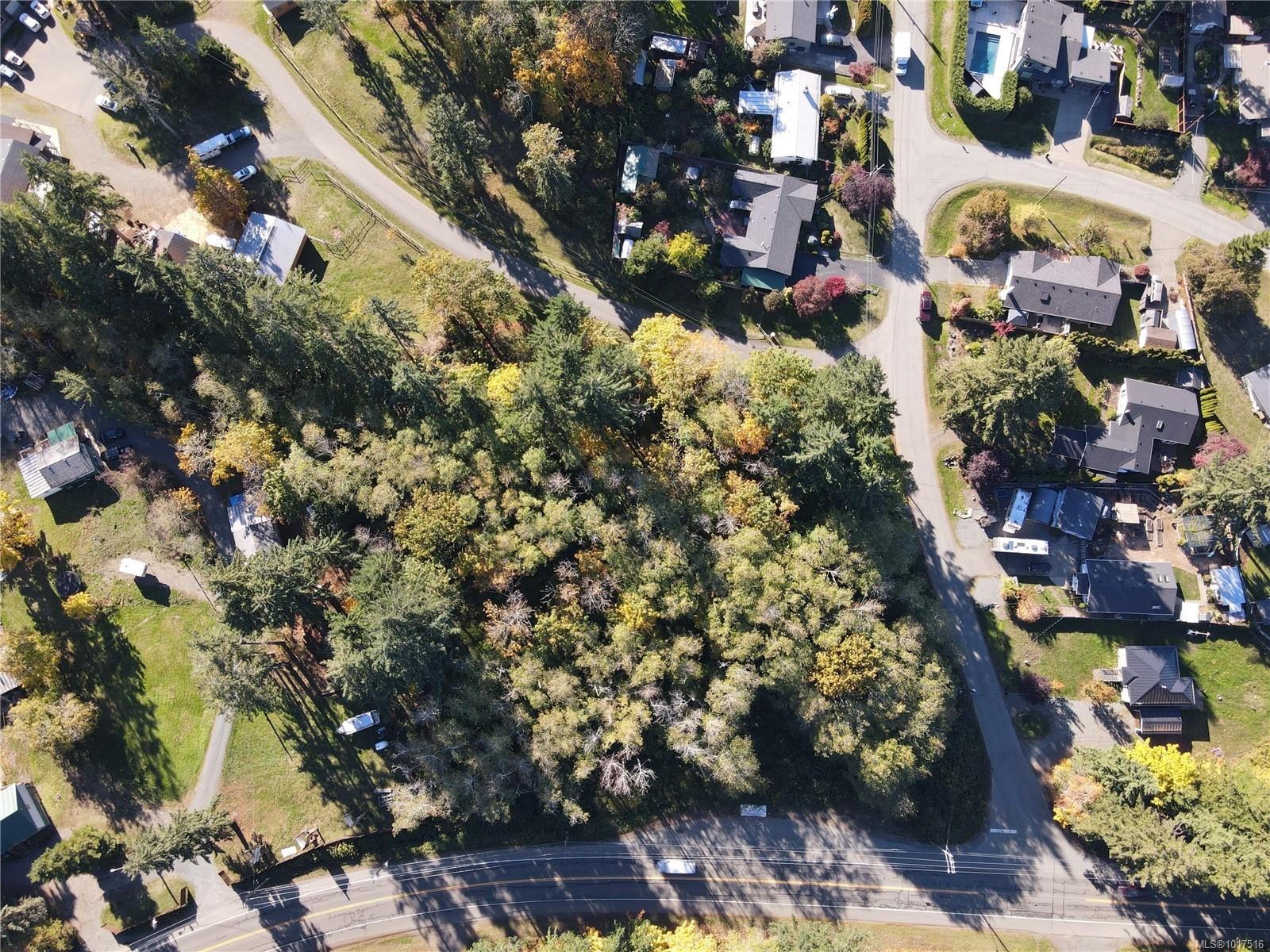 Lot 4 Island Hwy South, Royston, BC