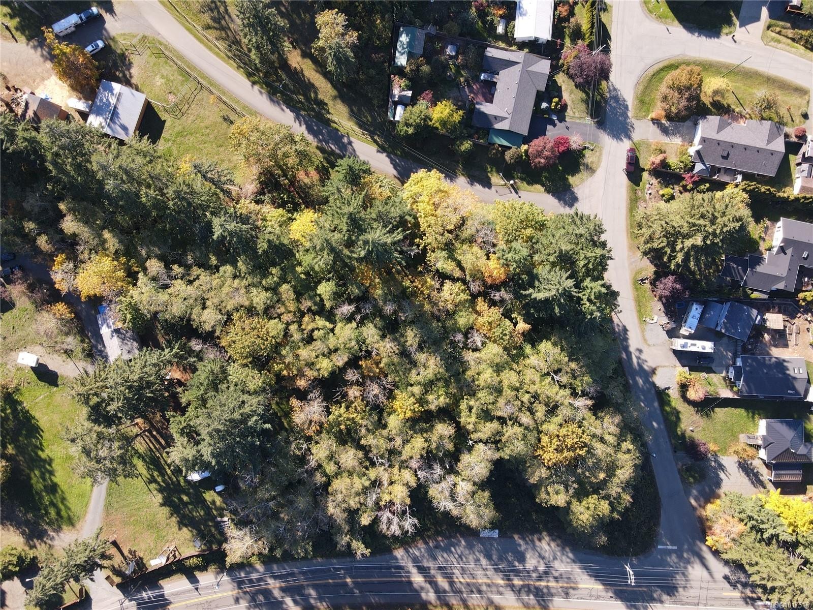 Lot 4 Island Hwy South, Royston, BC