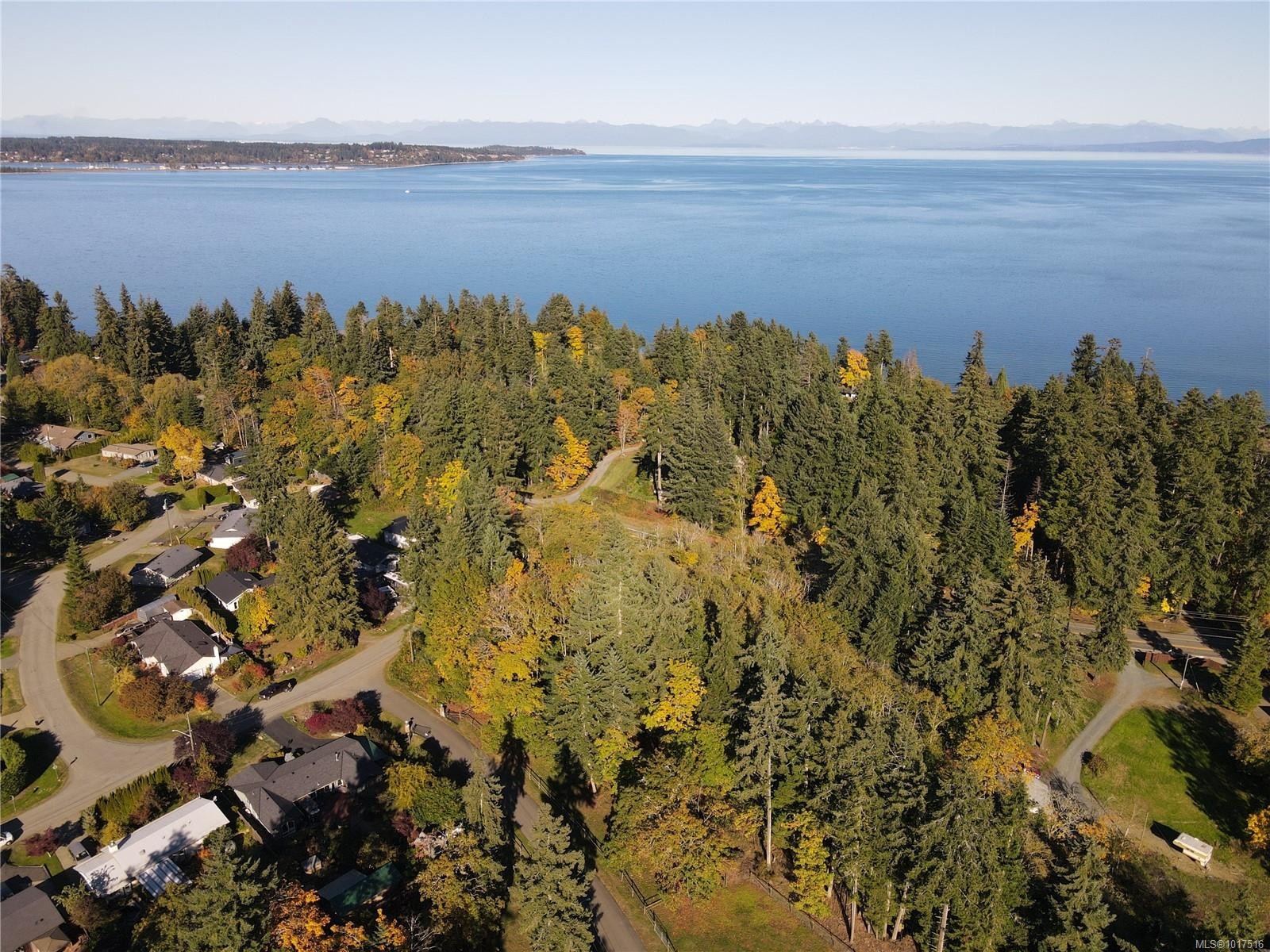 Lot 4 Island Hwy South, Royston, BC