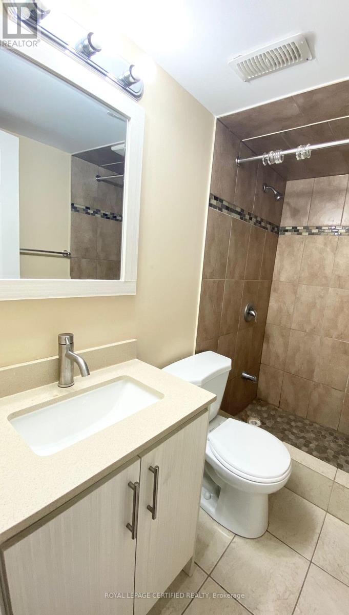 28 Amaryllis Drive, Brampton, ON - Indoor Photo Showing Bathroom