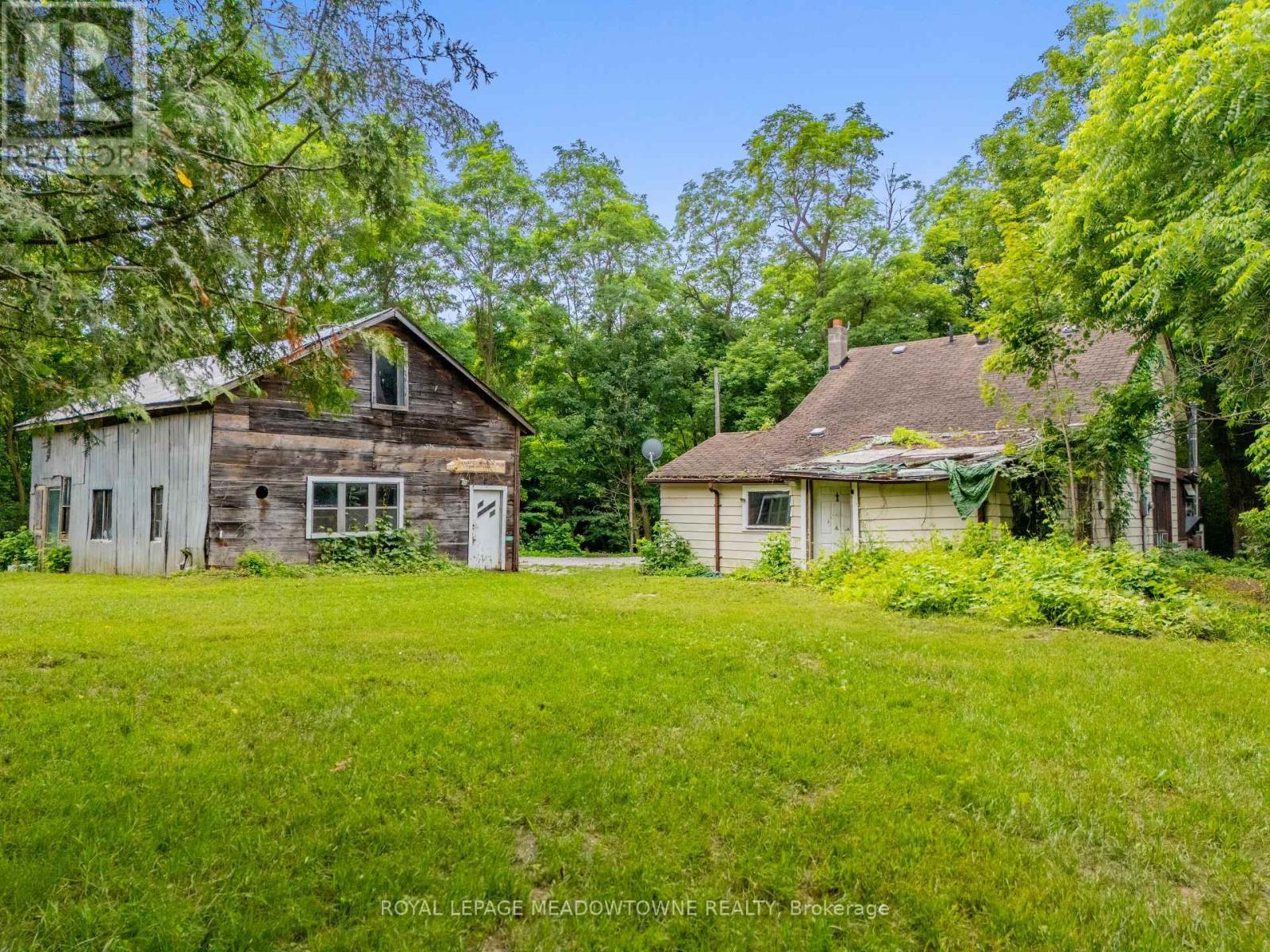 12363 Elizabeth Street, Halton Hills, ON - Outdoor