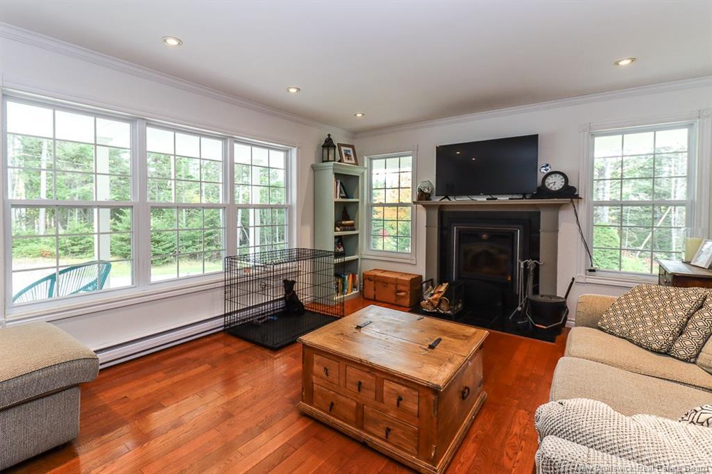 50 Maria Cres, Saint John, NB