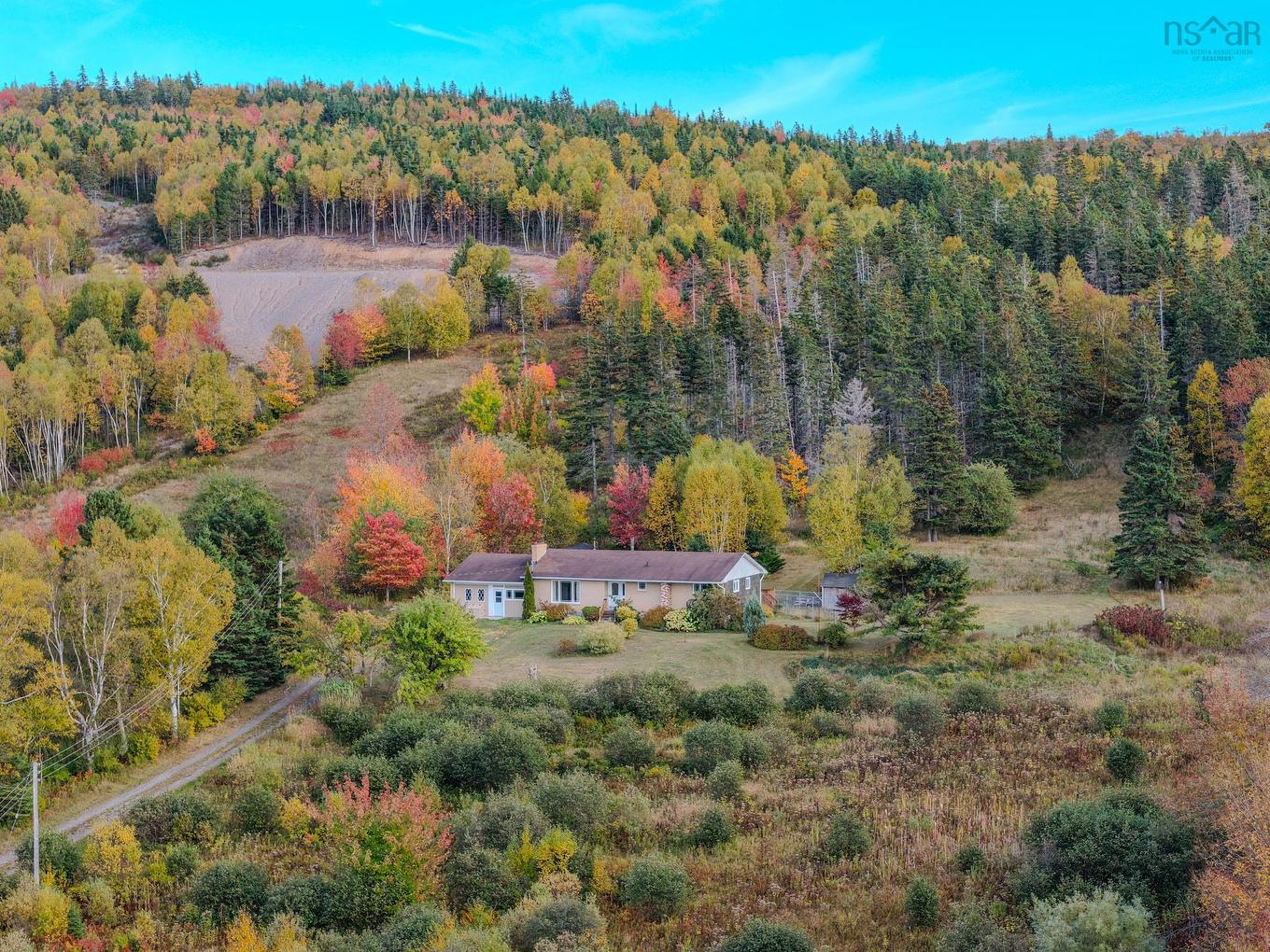 7587 East Bay Highway, Big Pond, NS