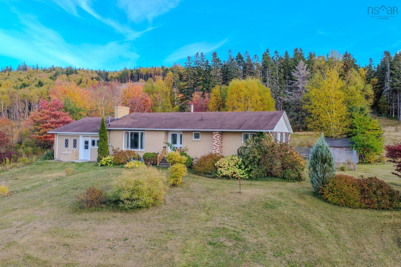 7587 East Bay Highway, Big Pond, NS