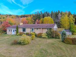 7587 East Bay Highway Big Pond, NS B1J 1Y8