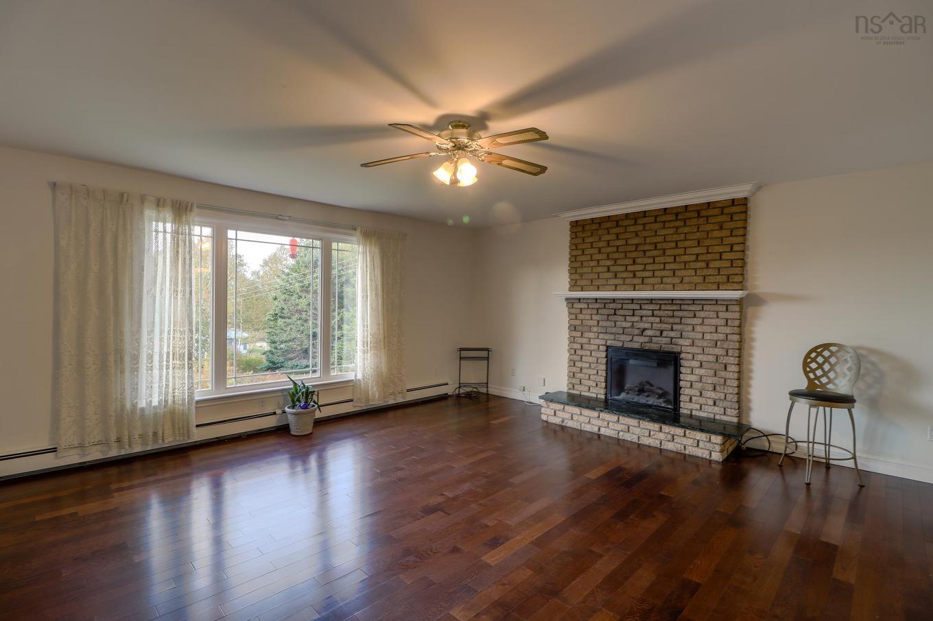 7587 East Bay Highway, Big Pond, NS