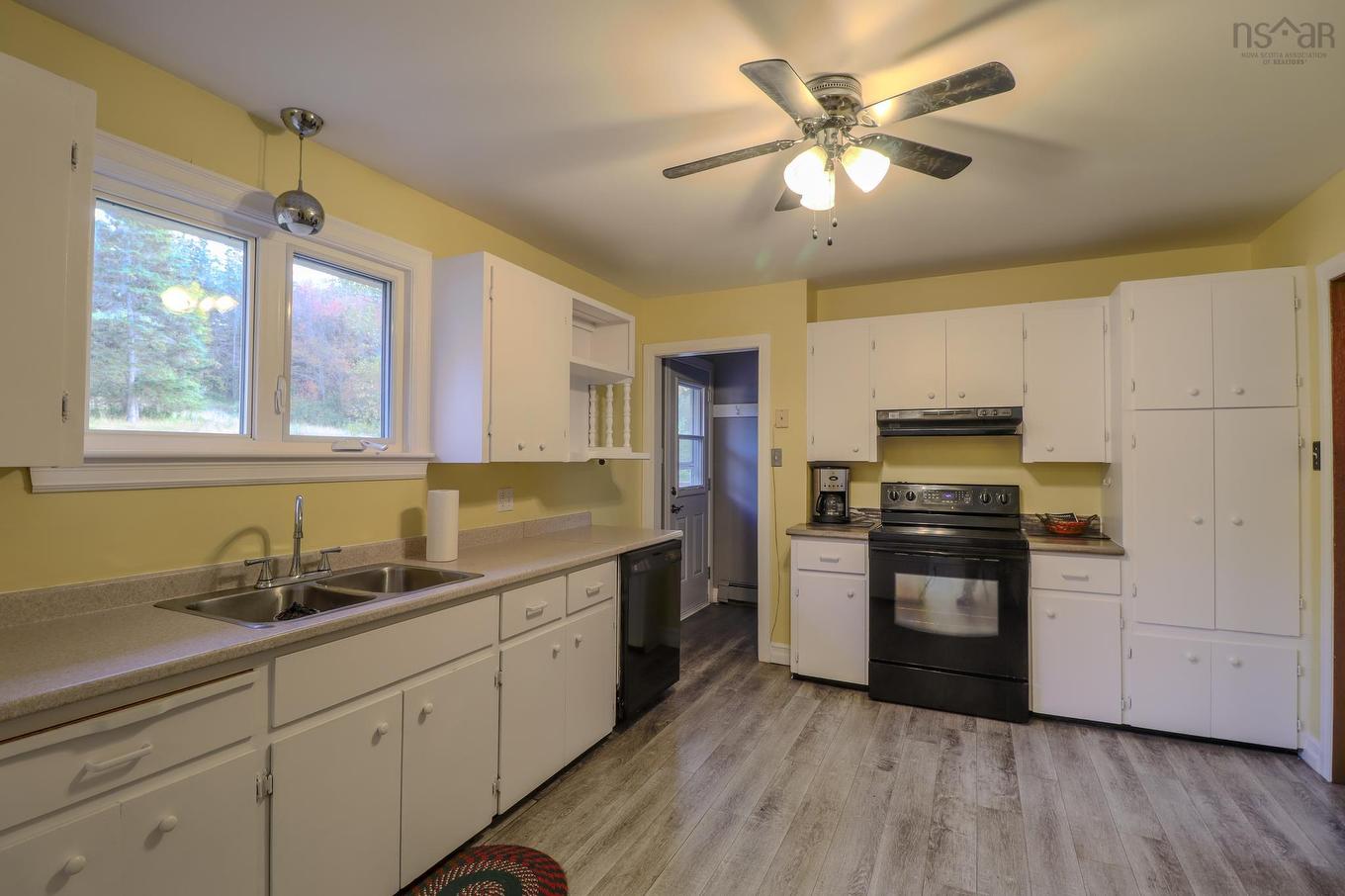 7587 East Bay Highway, Big Pond, NS