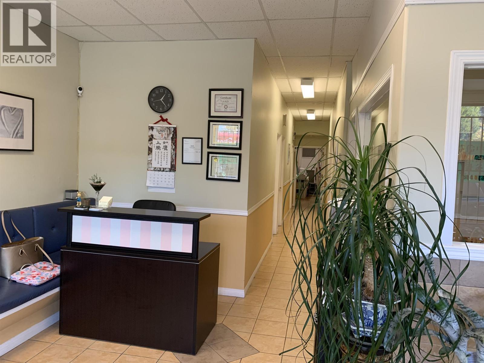 4190 Fraser Street, Vancouver, BC