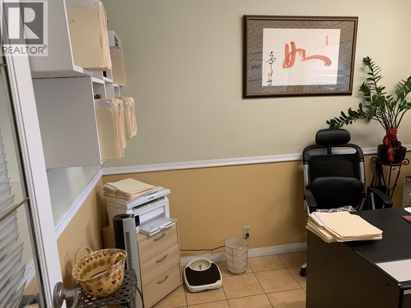 4190 Fraser Street, Vancouver, BC