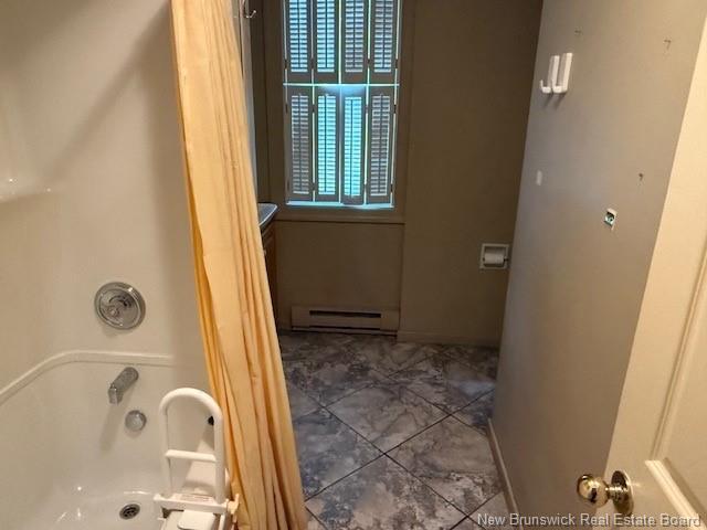 8 Troop St, Rothesay, NB