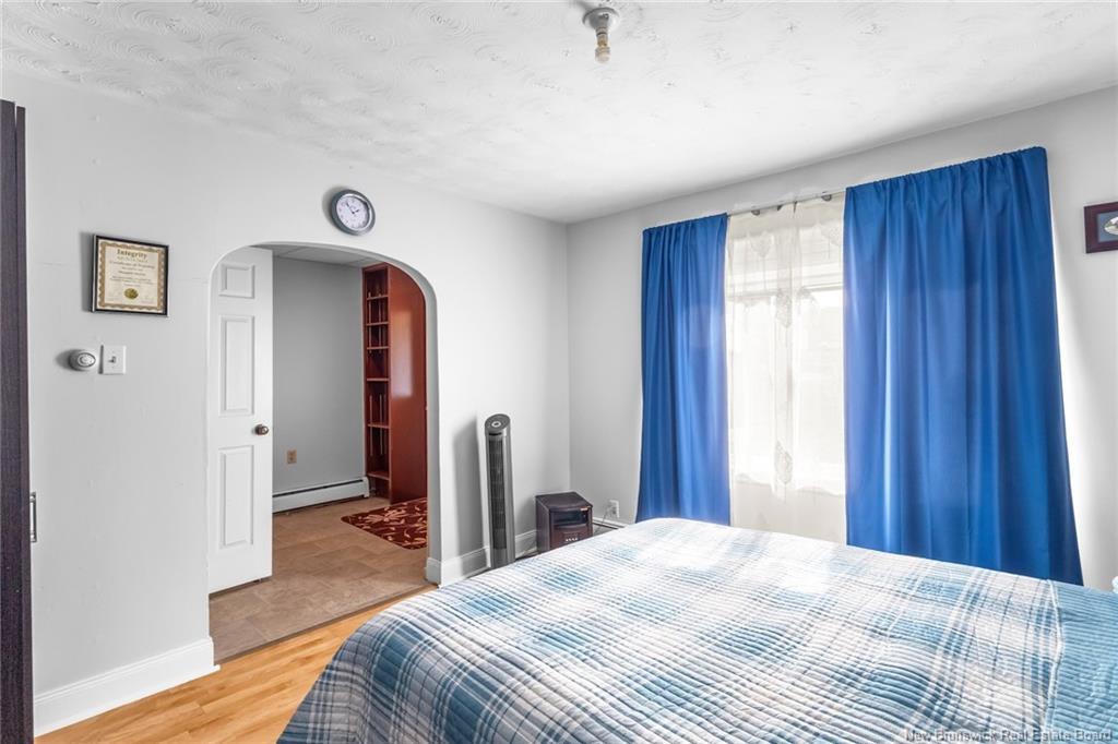 2535 Route 102, Lincoln, NB