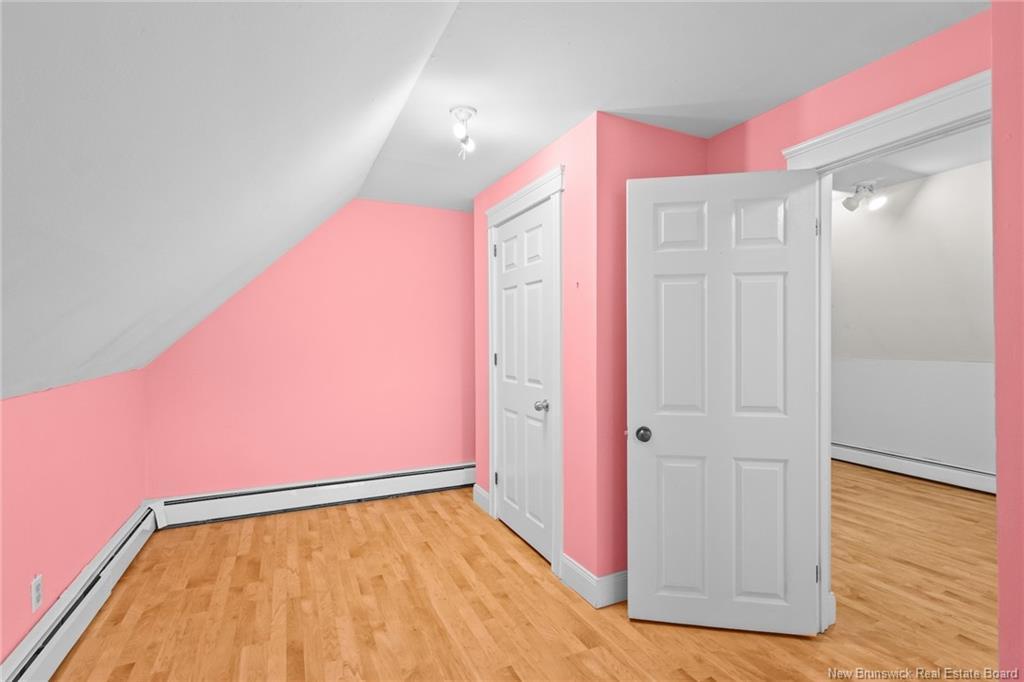 2535 Route 102, Lincoln, NB