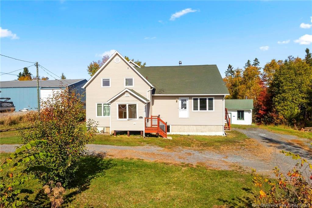 2535 Route 102, Lincoln, NB