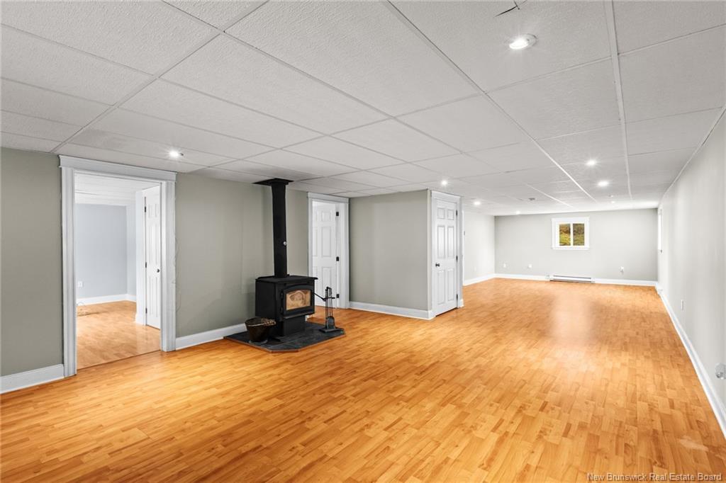 2535 Route 102, Lincoln, NB