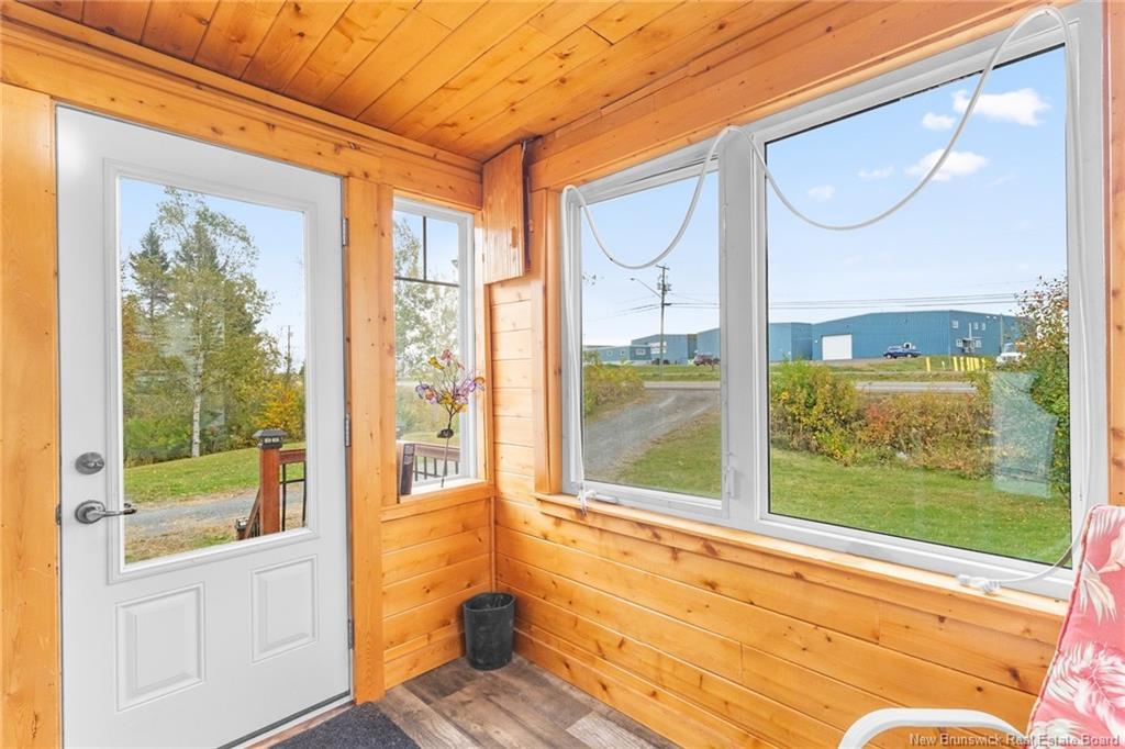 2535 Route 102, Lincoln, NB