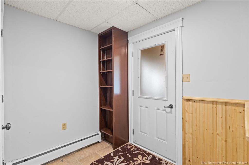 2535 Route 102, Lincoln, NB