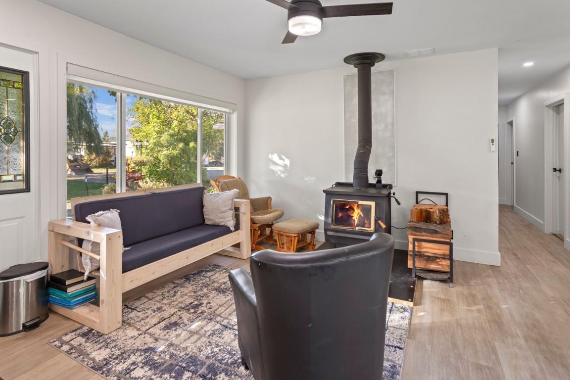 730 Canyon-Lister Road, Lister, BC - Indoor Photo Showing Other Room With Fireplace