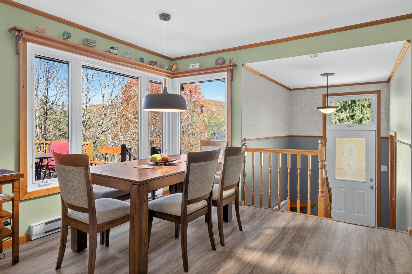 Dining room - 456 Ch. David, Lac-Supérieur, QC - Indoor Photo Showing Dining Room