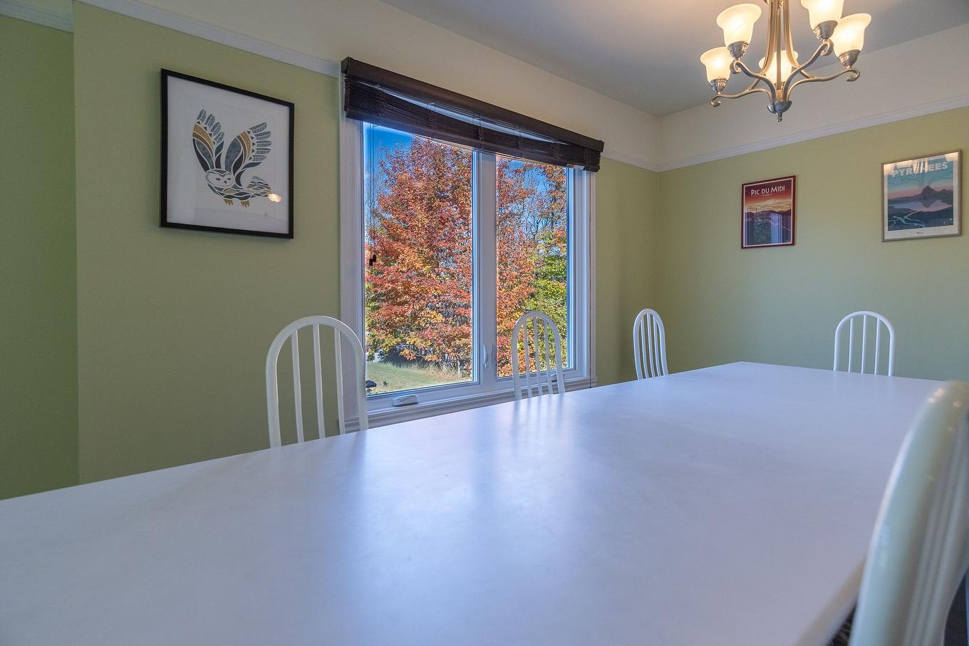 Dining room - 309-556 Ch. Réal, Sutton, QC - Indoor Photo Showing Dining Room