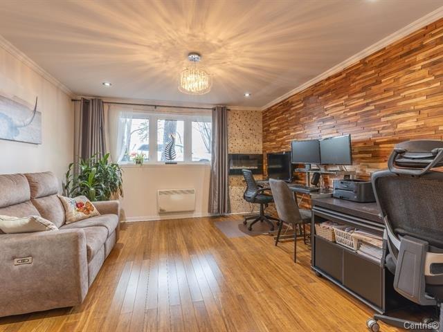 Salon - 636 Av. Clarence-Gagnon, Montréal (Mercier/Hochelaga-Maisonneuve), QC - Indoor Photo Showing Other Room