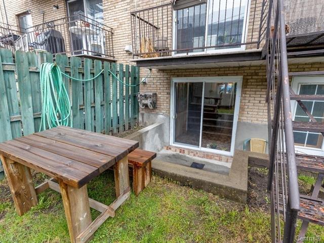 Cour - 636 Av. Clarence-Gagnon, Montréal (Mercier/Hochelaga-Maisonneuve), QC - Outdoor With Exterior