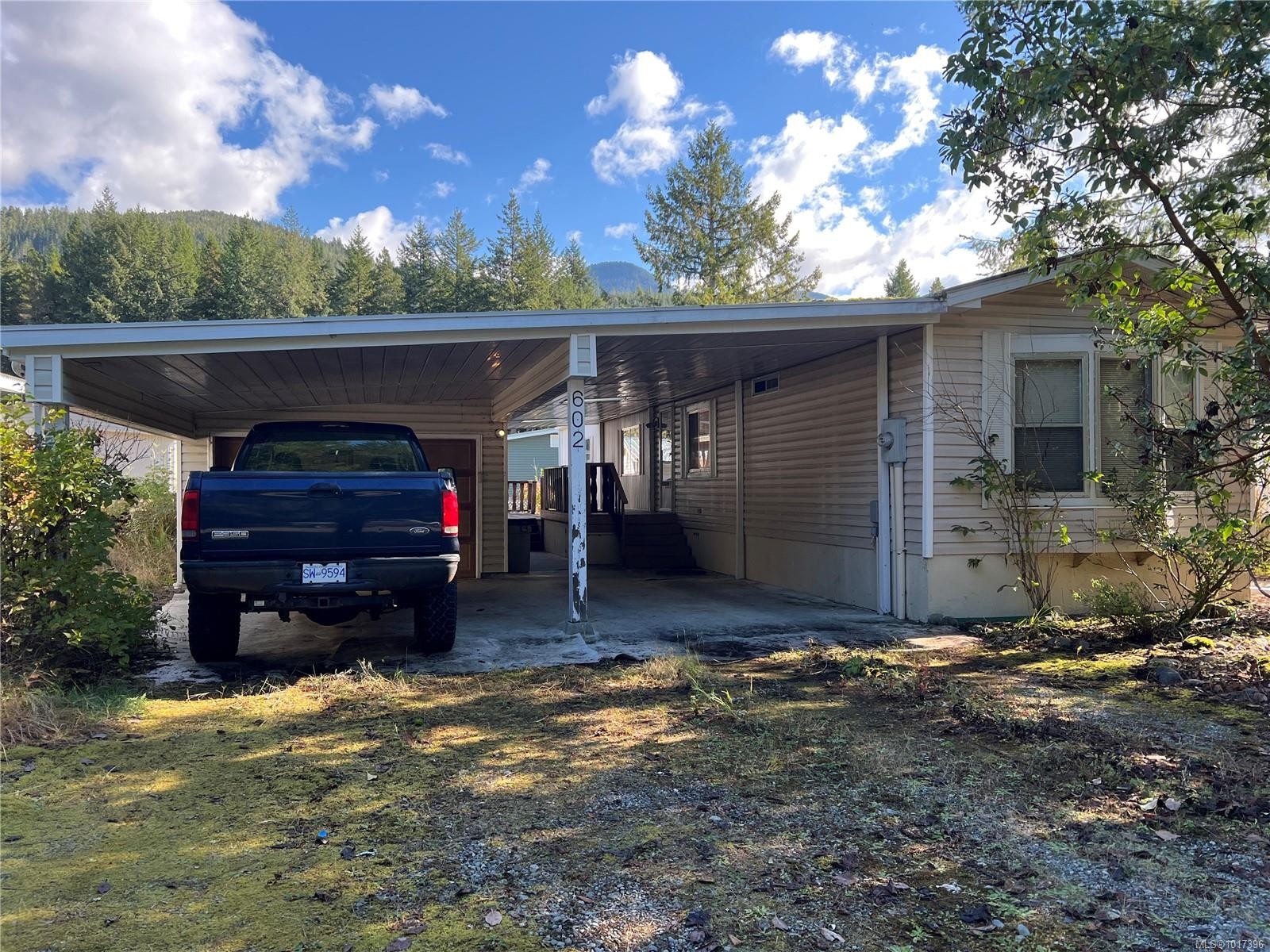 602 Matchlee Dr, Gold River, BC
