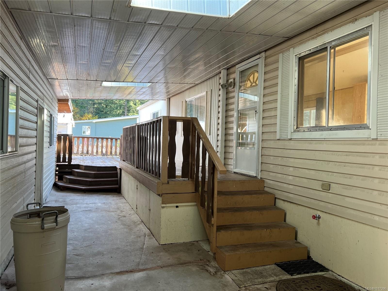 602 Matchlee Dr, Gold River, BC