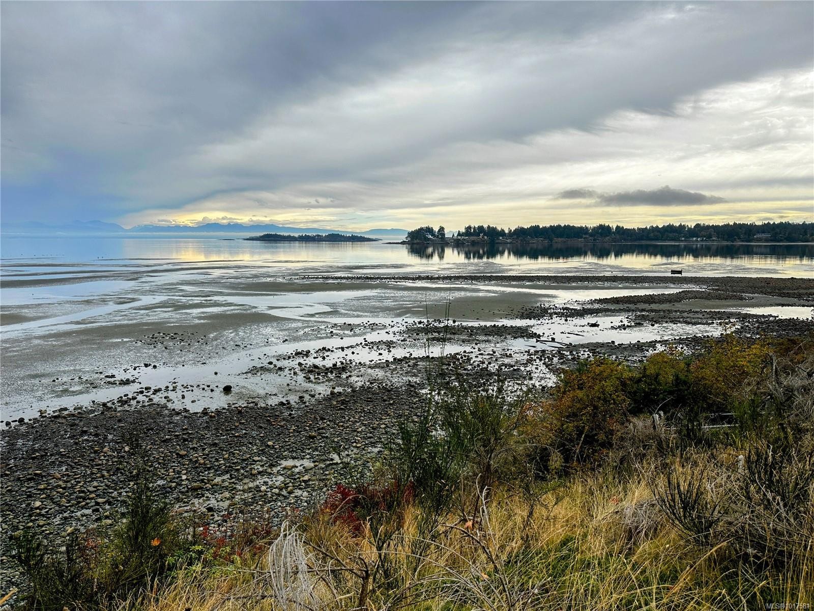 7-1175 Resort Dr, Parksville, BC