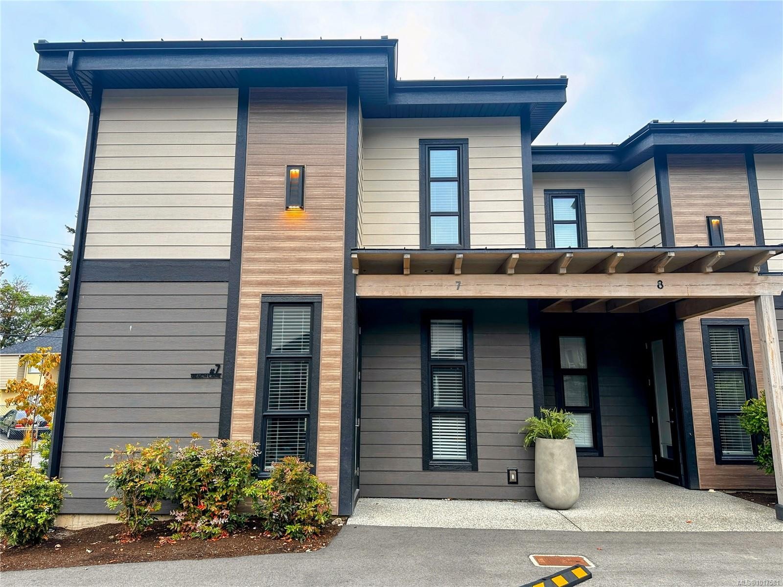 7-1175 Resort Dr, Parksville, BC