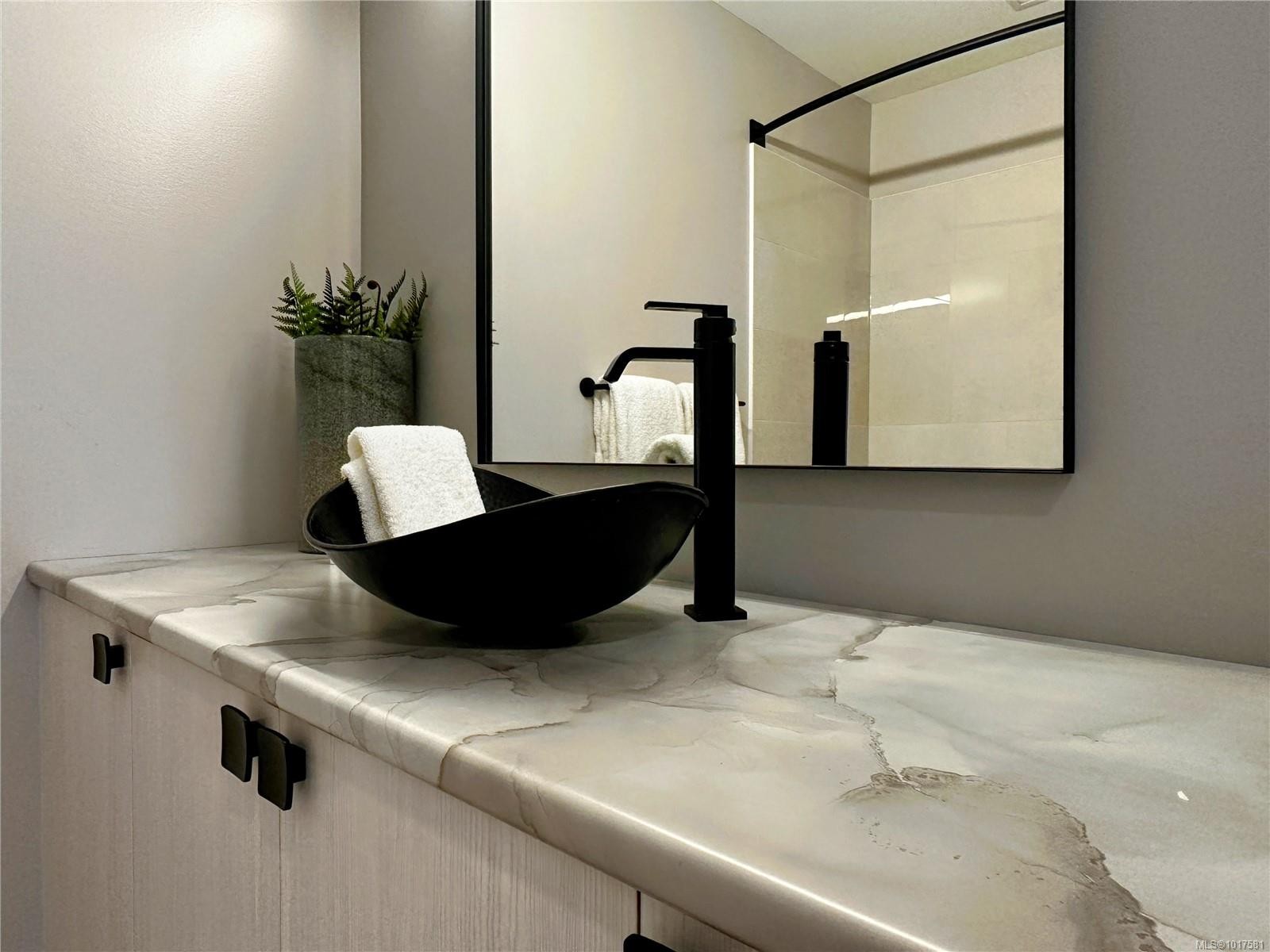 7-1175 Resort Dr, Parksville, BC