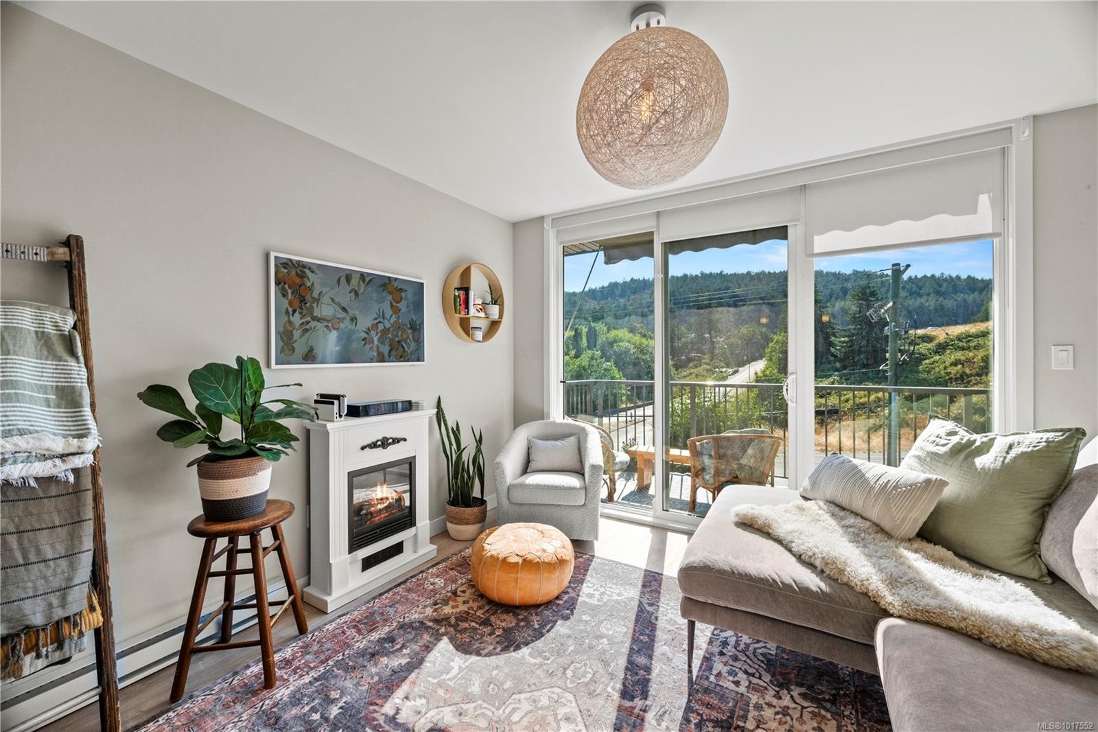 202-100 Presley Pl, View Royal, BC - Indoor Photo Showing Living Room With Fireplace