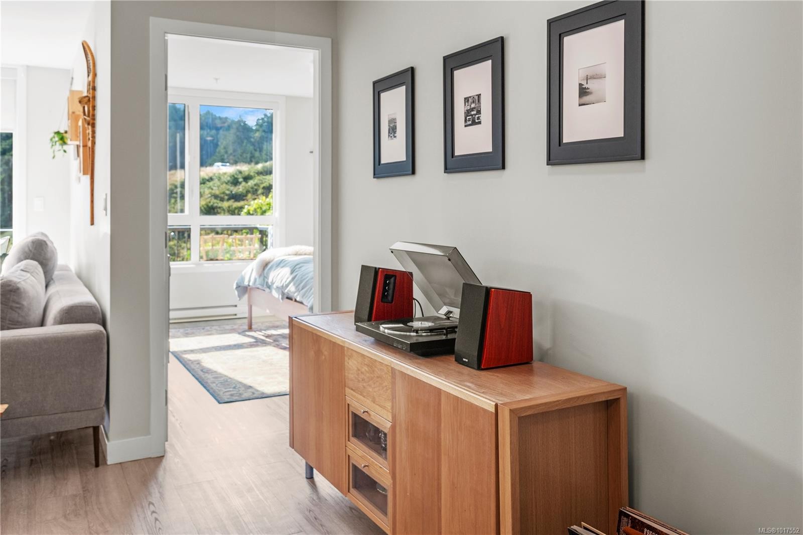 202-100 Presley Pl, View Royal, BC - Indoor