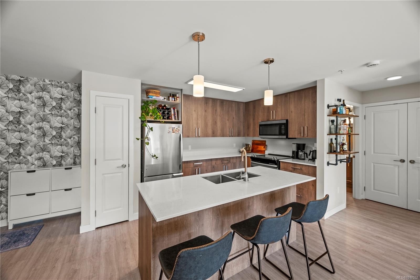 202-100 Presley Pl, View Royal, BC - Indoor Photo Showing Kitchen With Stainless Steel Kitchen With Double Sink