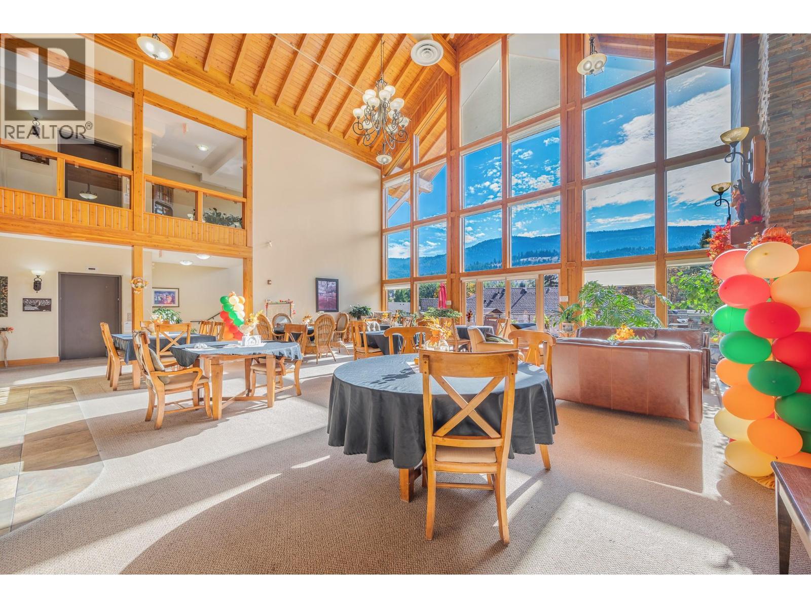 9100 Mackie Drive Unit# 212, Coldstream, BC - Indoor