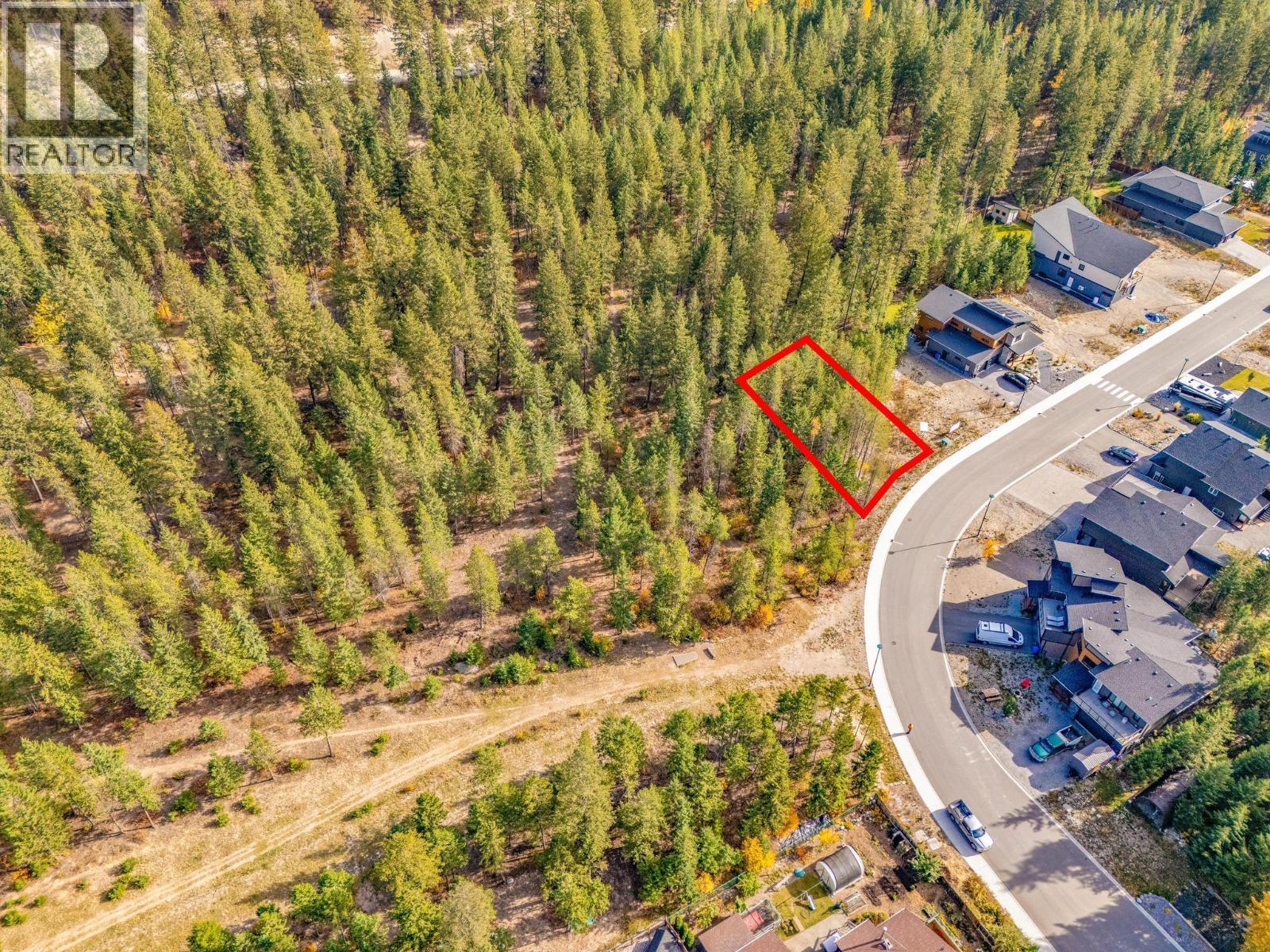 1541 Cedar Street, Golden, BC