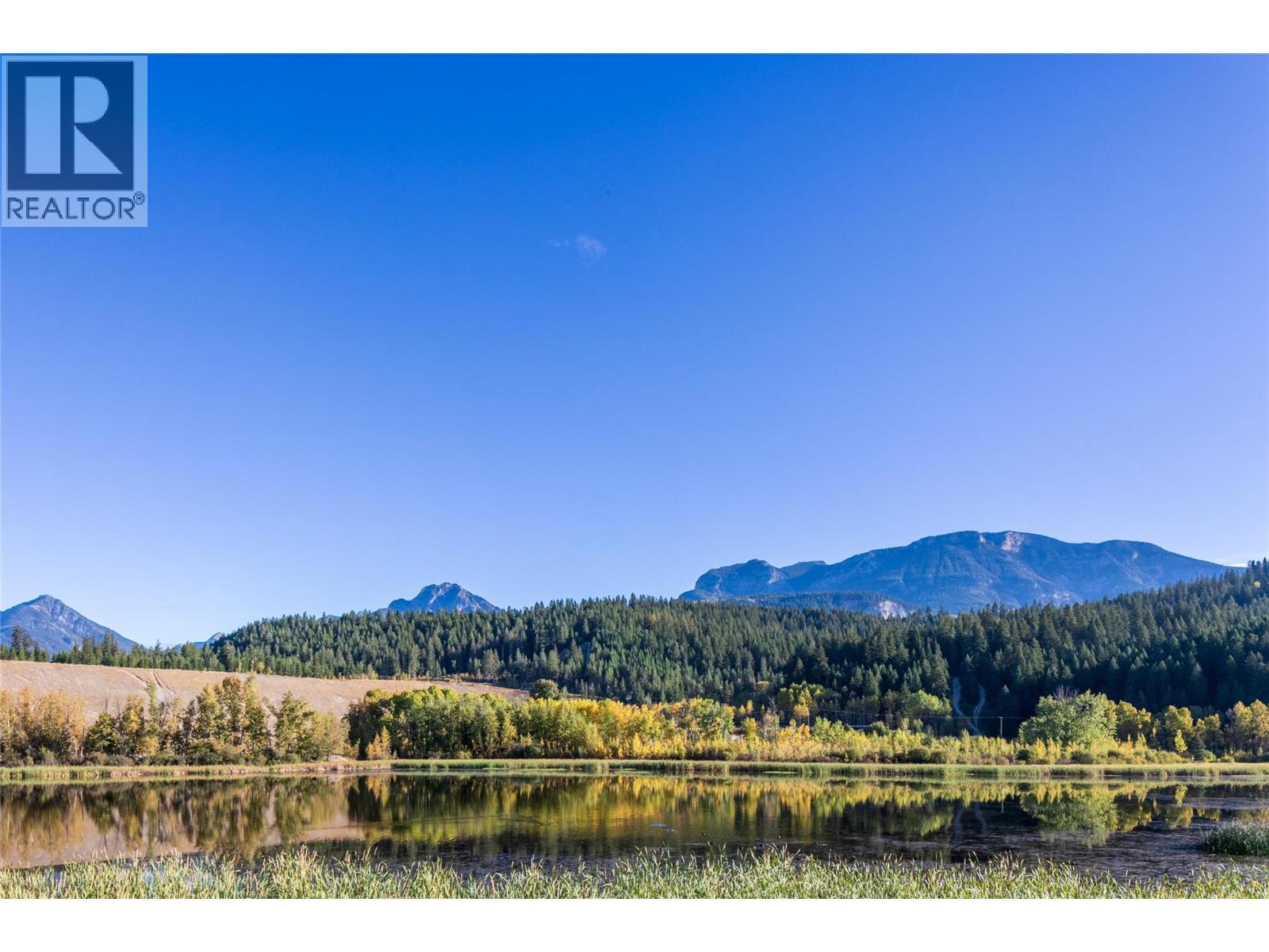 1541 Cedar Street, Golden, BC