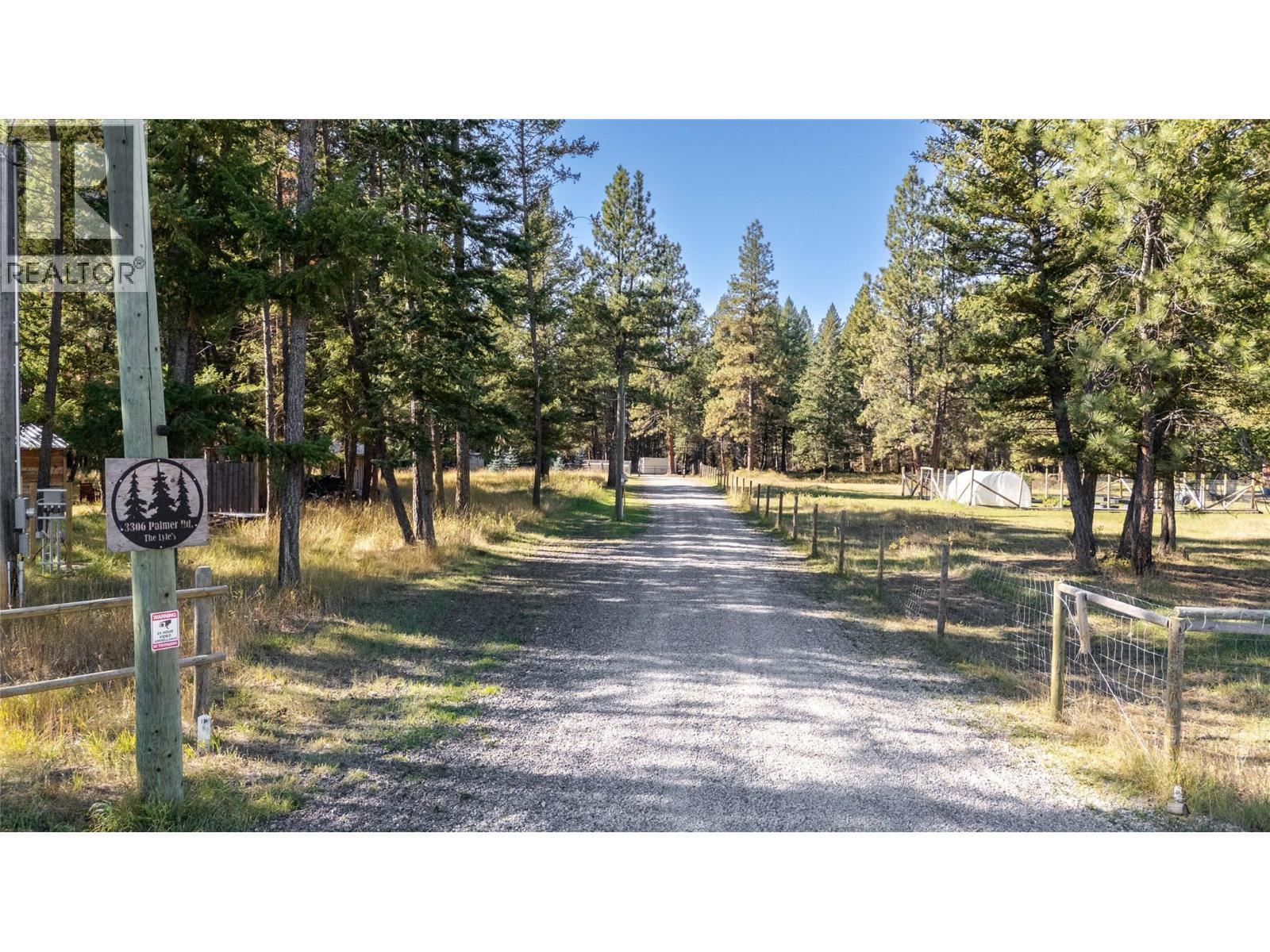 3306 Palmer Road, Baynes Lake, BC - Outdoor With View