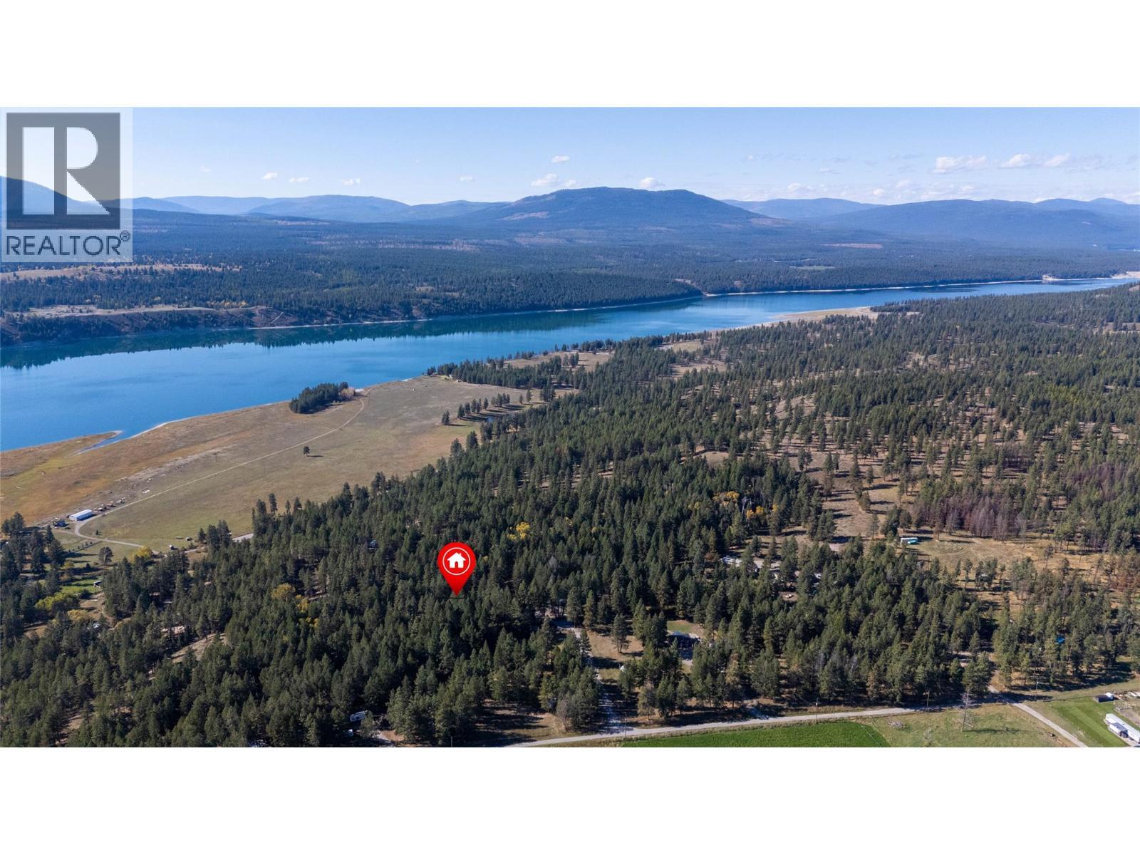 3306 Palmer Road, Baynes Lake, BC - Outdoor With Body Of Water With View