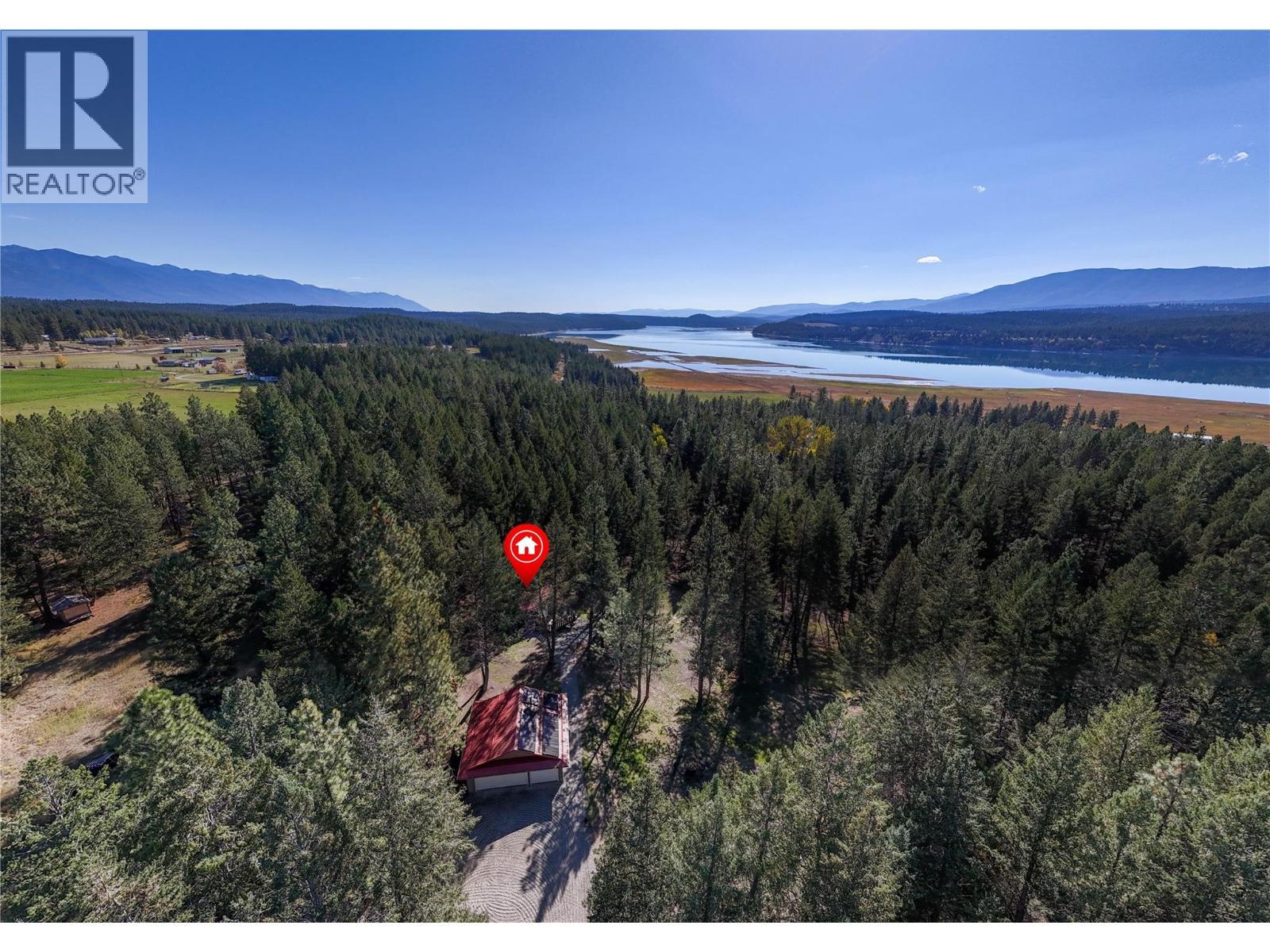 3306 Palmer Road, Baynes Lake, BC - Outdoor With Body Of Water With View