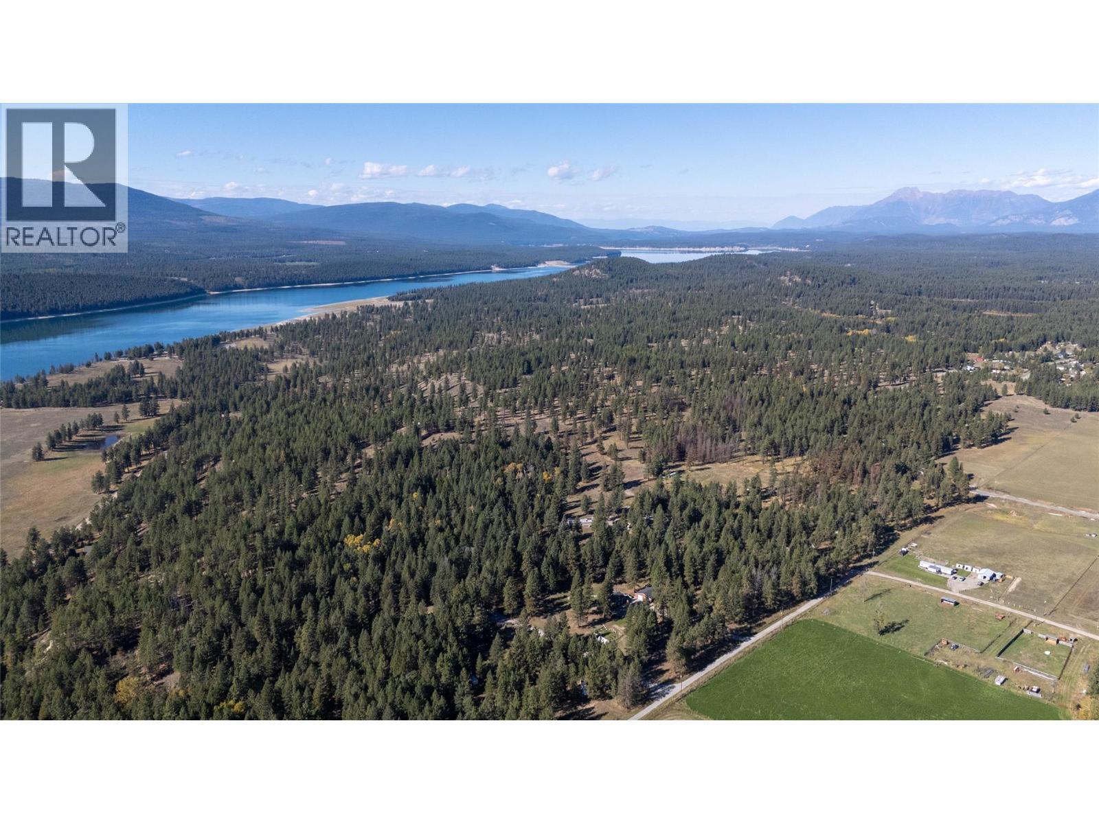 3306 Palmer Road, Baynes Lake, BC - Outdoor With Body Of Water With View