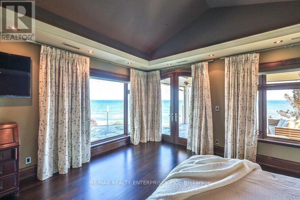 1500 Watersedge Road, Mississauga, ON - Indoor