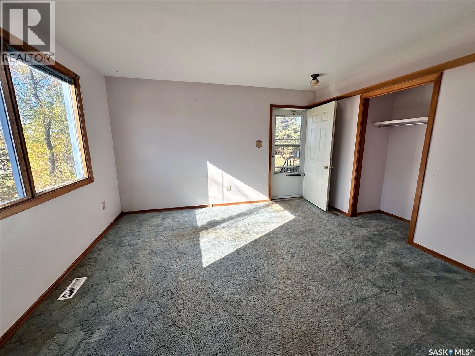 441 4Th Street, Leoville, SK - Indoor Photo Showing Other Room