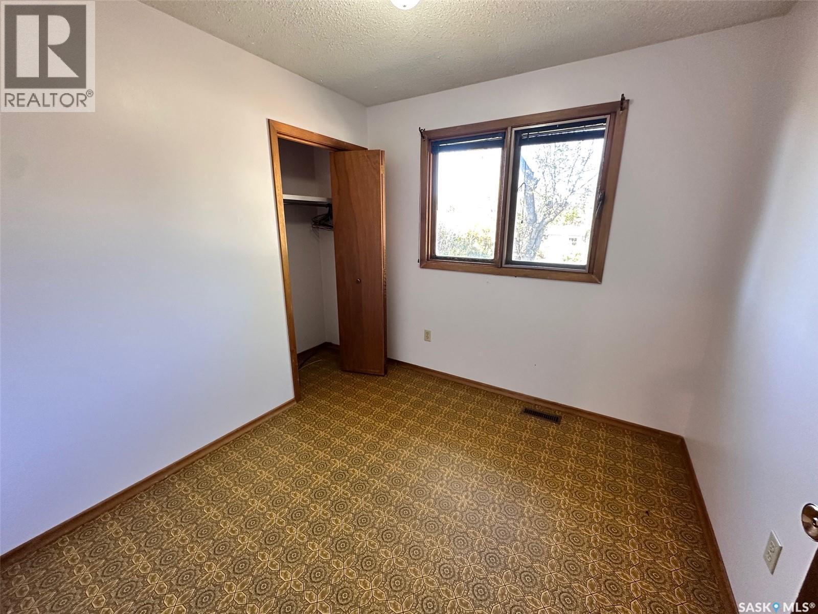 441 4Th Street, Leoville, SK - Indoor Photo Showing Other Room