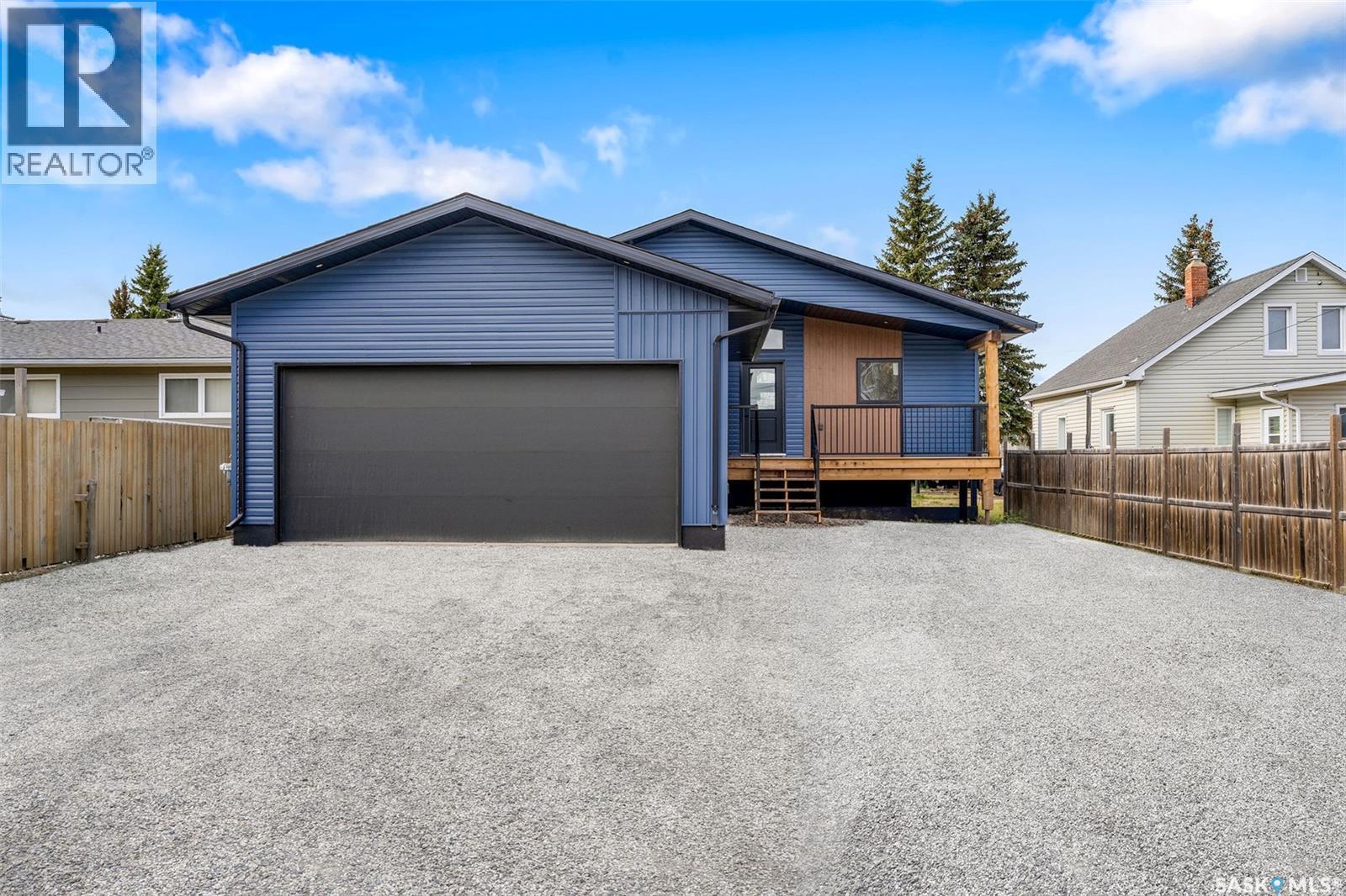 624 11Th Street, Humboldt, SK - Outdoor