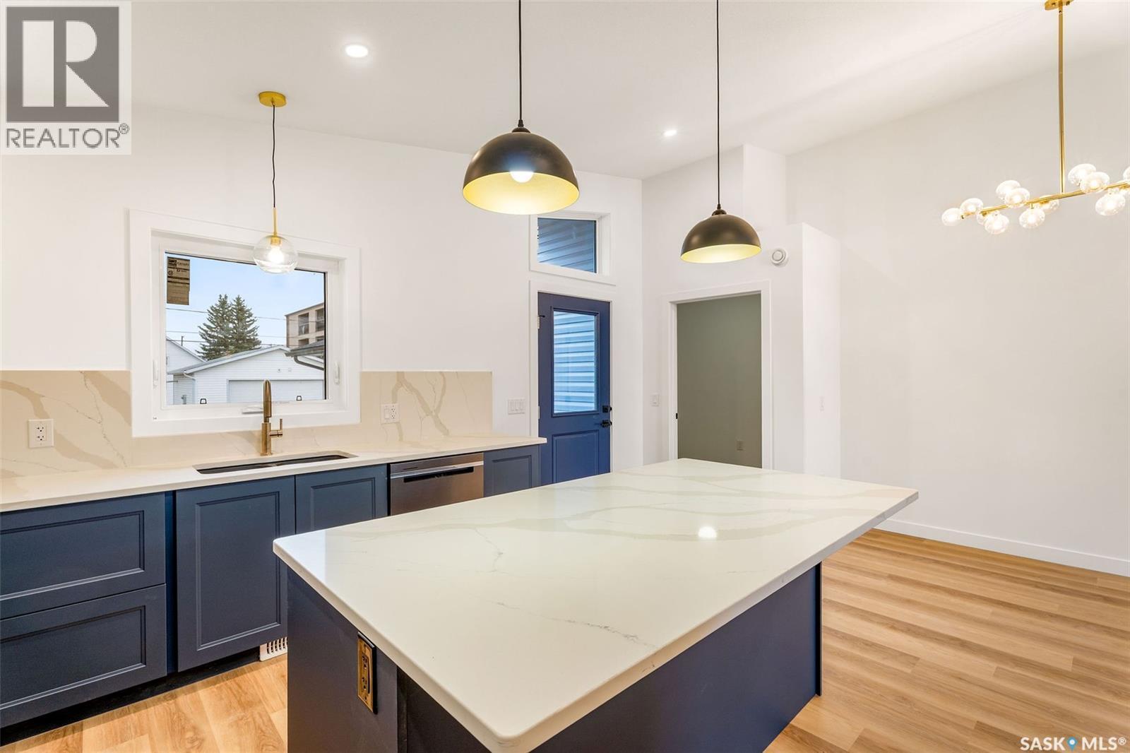 624 11Th Street, Humboldt, SK - Indoor Photo Showing Kitchen With Upgraded Kitchen