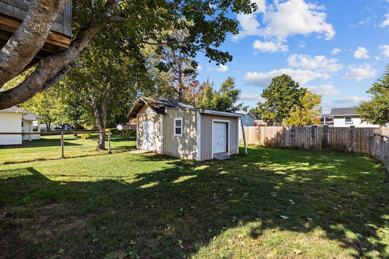 33 Marianne Drive, Cornwall, PE